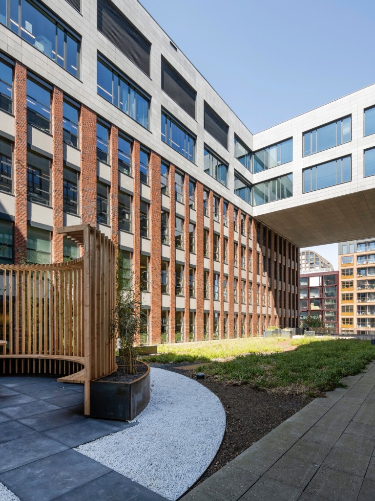 Vastgoed optimalisatie voor Number One Gebouw op NDSM-Werf door BESPARK