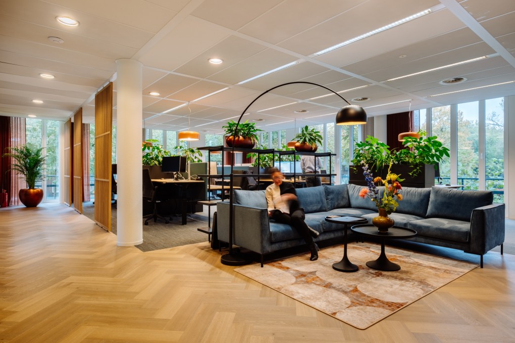 BESPARK-Bloei Vermogen-Loungewerkplek-Met-Zithoek